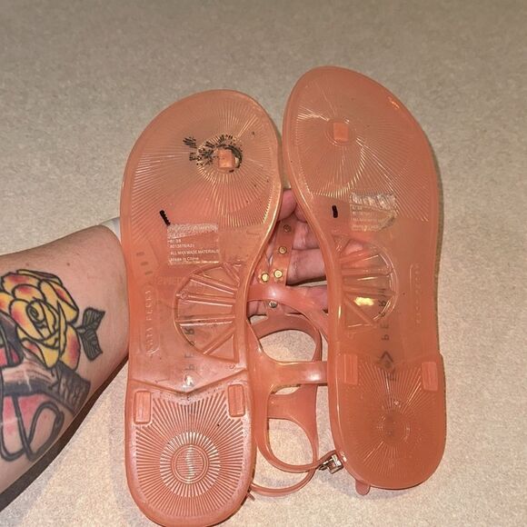 KATY PERRY Pink Jelly T Strap Floral Embellished Sandals - Picture 2 of 4